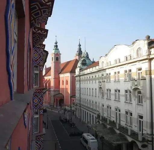 דירה Center Marvel